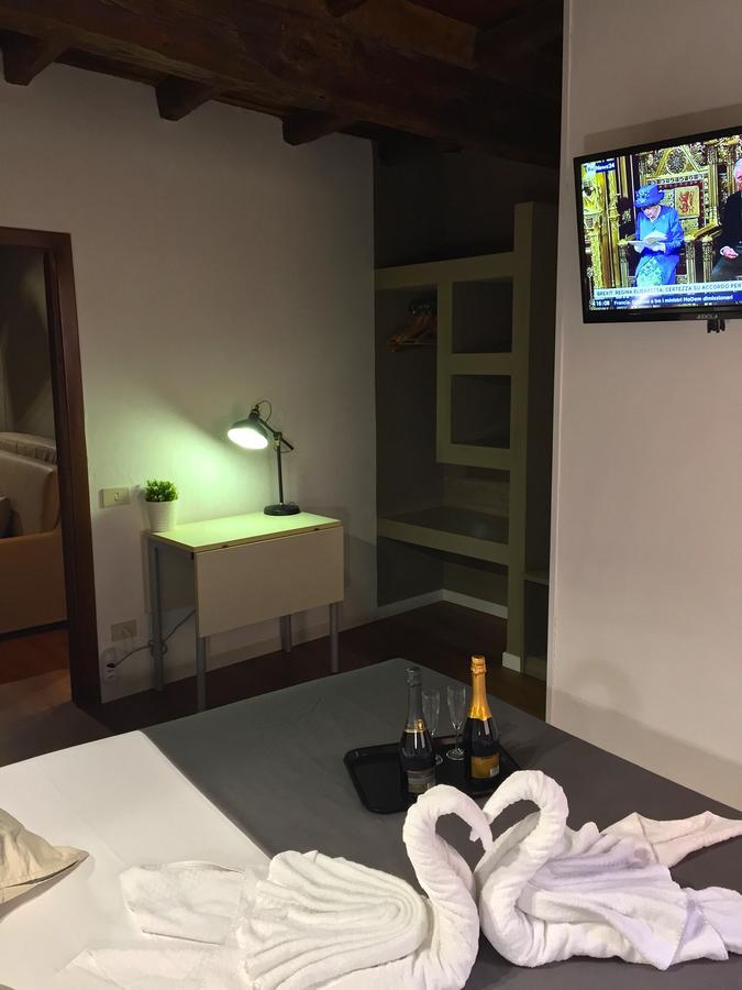 Do-Do Navona Suites Řím Pokoj fotografie